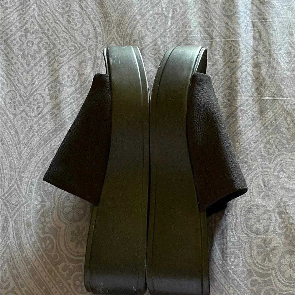 bebe Black Platform Sandals - Picture 4 of 6